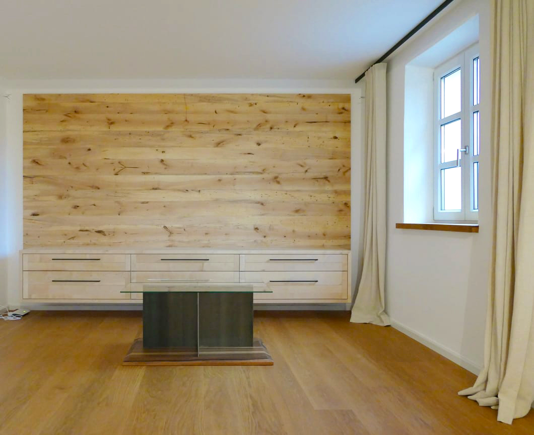 Adolphs Schreinerei und Raumausstattung macht Küchen aus Holz